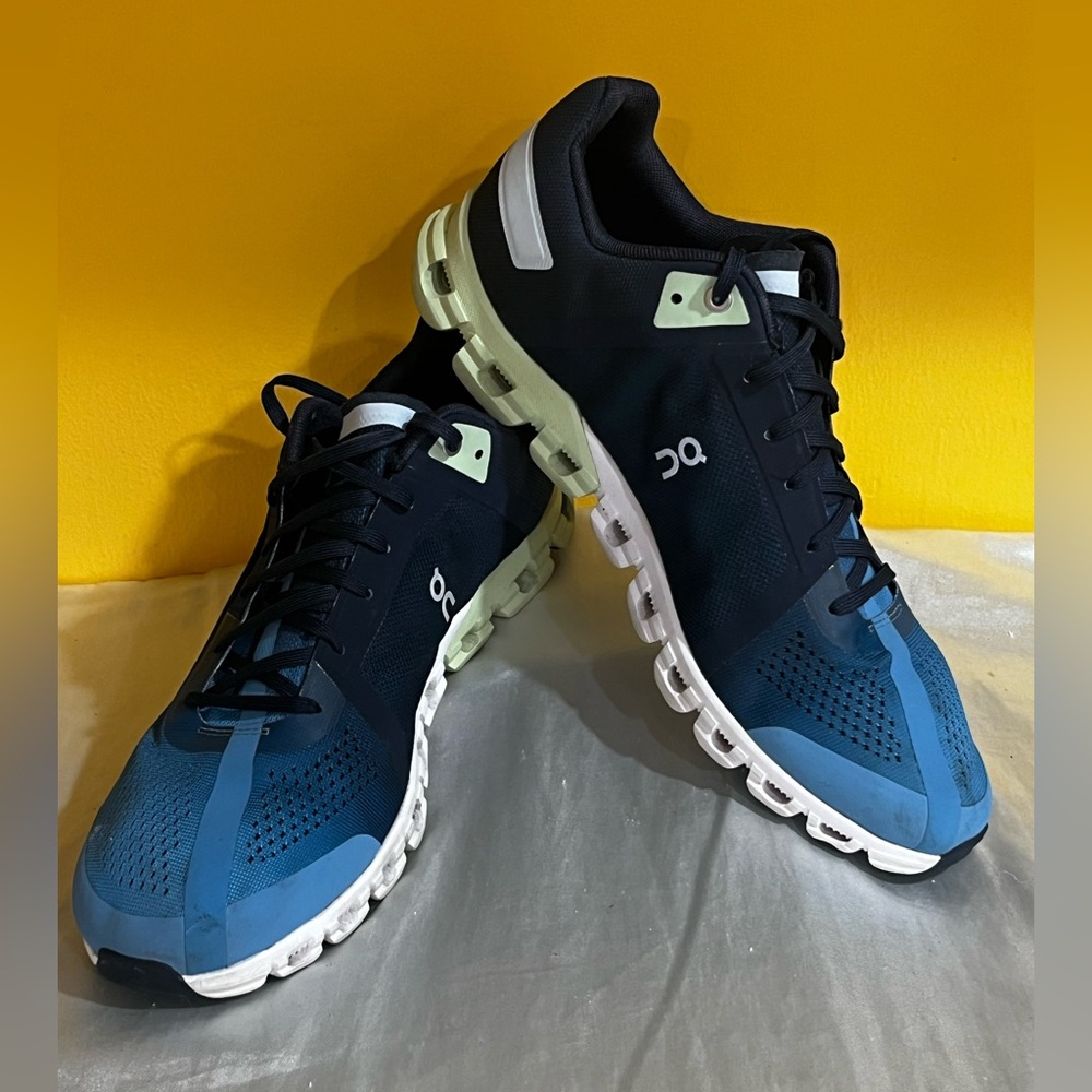 On Running Men's Athletic Shoes - Blue and Black